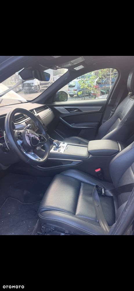 Jaguar F-Pace P400 AWD R-Dynamic S - 7