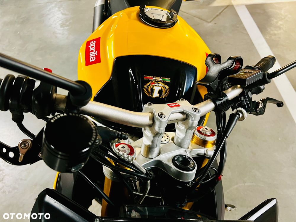 Aprilia Tuono - 6