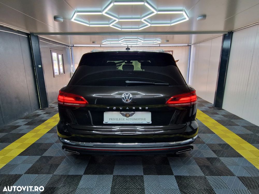 Volkswagen Touareg V6 TDI Elegance - 6