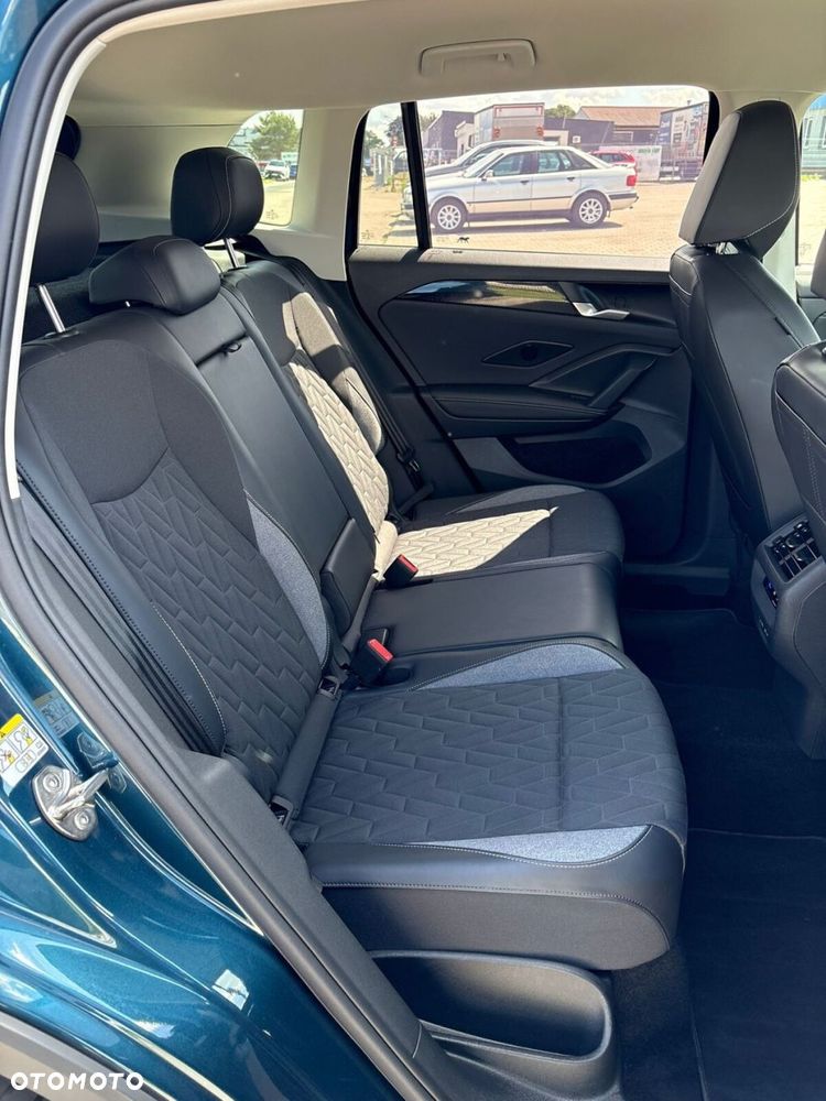 Volkswagen Tiguan - 35