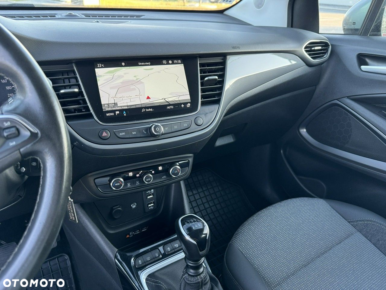 Opel Crossland 1.5 Diesel Business Edition - 26