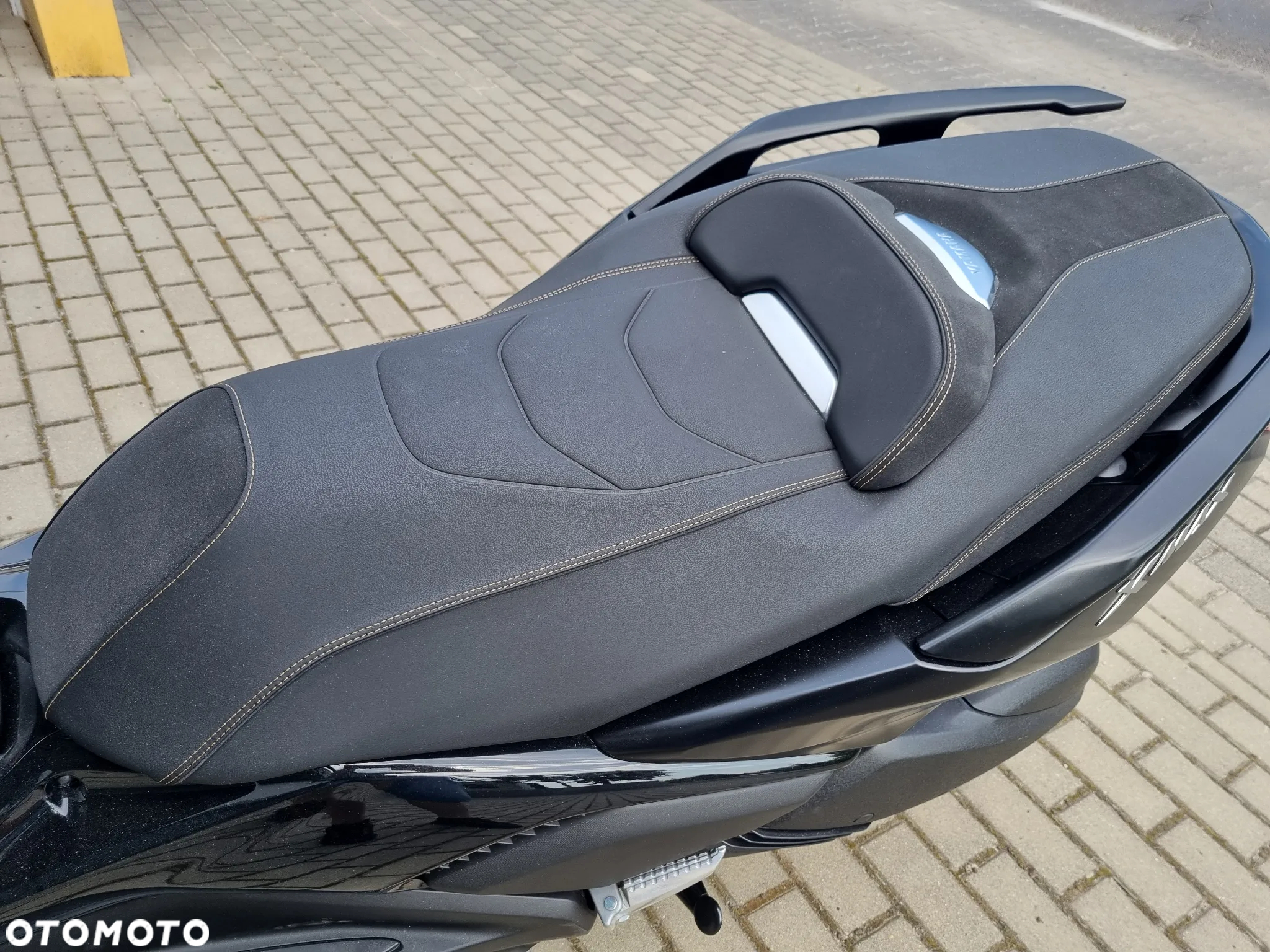Yamaha X-max - 6