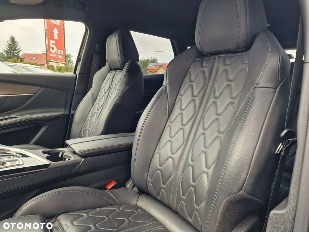 Peugeot 3008 1.6 PureTech HYbrid GT S&S EAT8 - 19