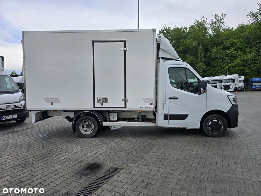 Renault IGLOOCAR MASTER - 5