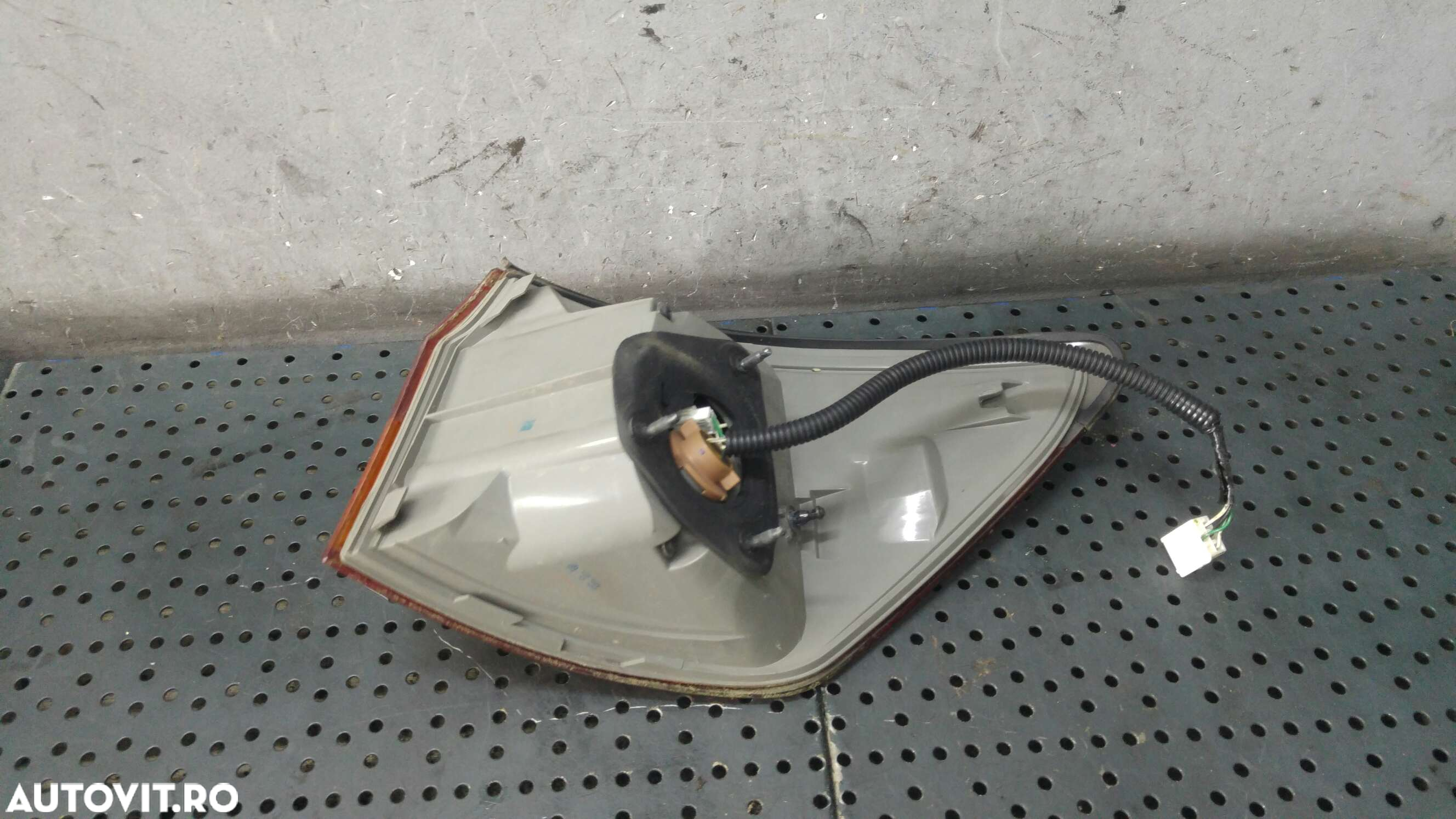 Stop tripla lampa stanga lexus is - 3