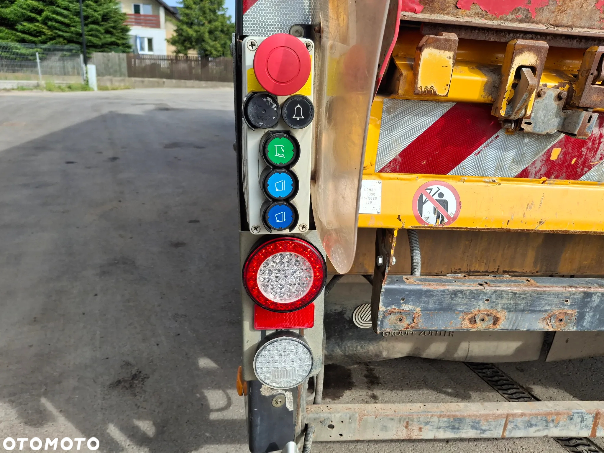 Renault Trucks D-Acces Śmieciarka Dwukomorowa Semat Zoeller Euro 6 2020r Odpady Segregacja 2 Komory 3 Osie - 10