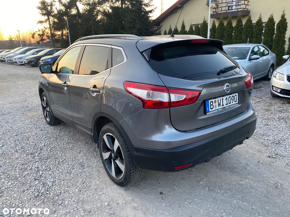 Nissan Qashqai 1.6 DIG-T N-Connecta - 39