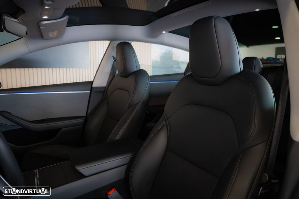 Tesla Model 3 Tração Traseira - 26