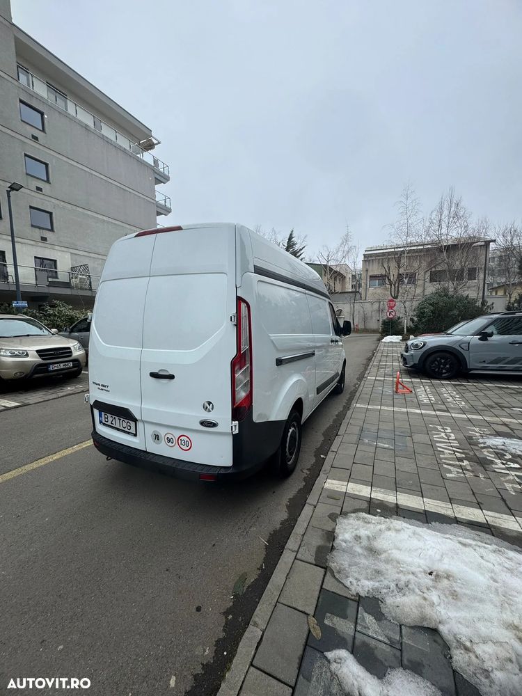 Ford Transit Custom - 8