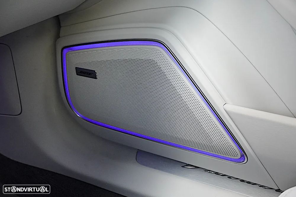 Porsche Panamera 4 E-Hybrid - 54