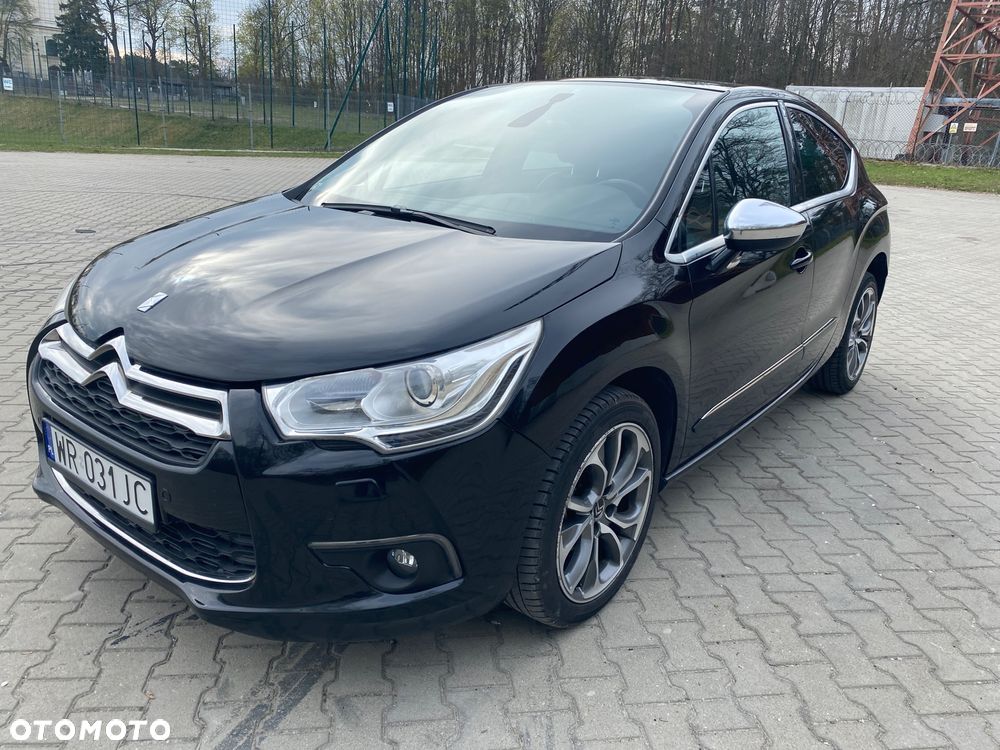 Citroën DS4 1.6 e-HDi SoChic MCP - 1