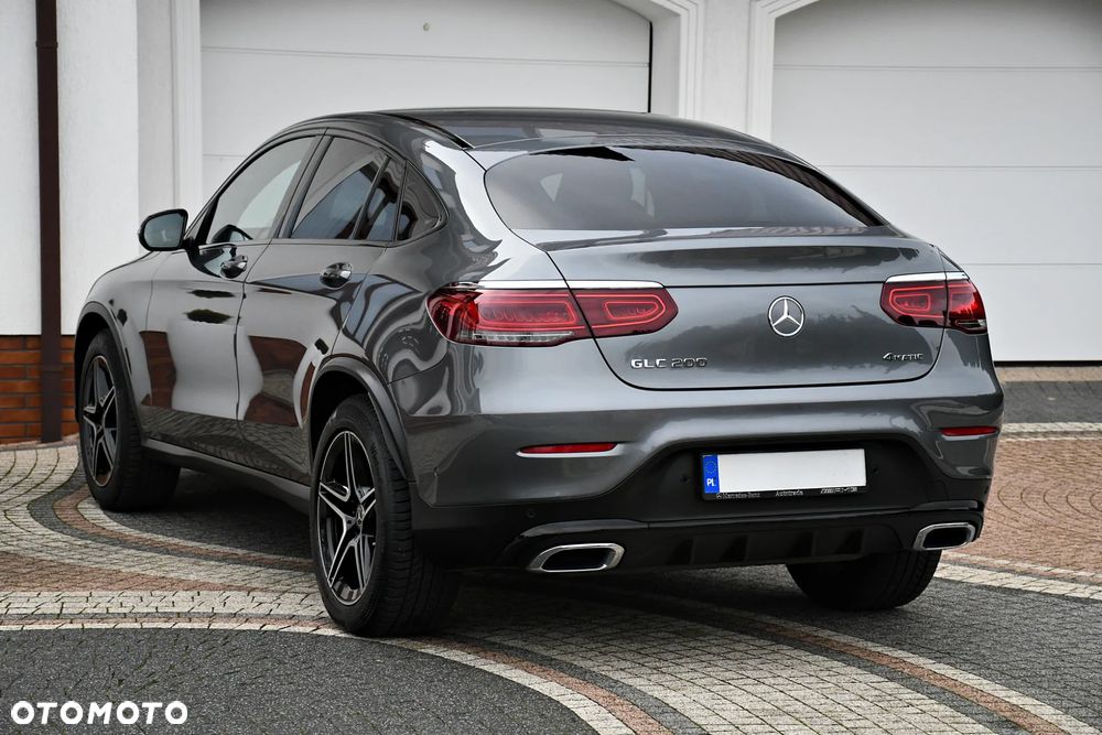 Mercedes-Benz GLC 200 4Matic 9G-TRONIC AMG Line - 15