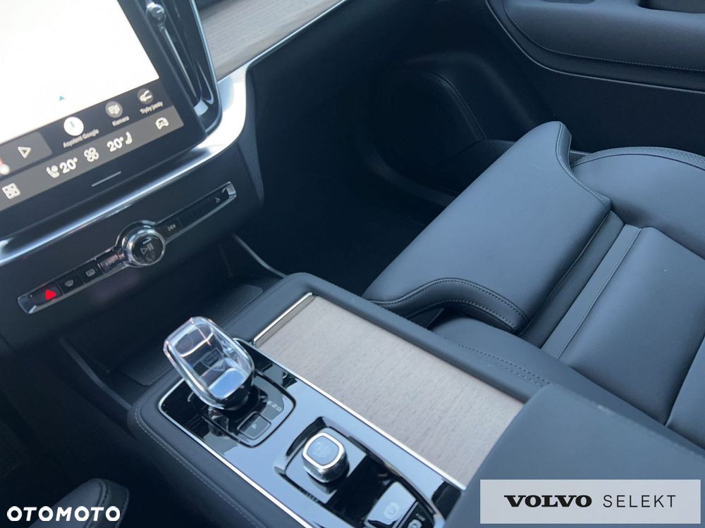 Volvo XC 90 - 12