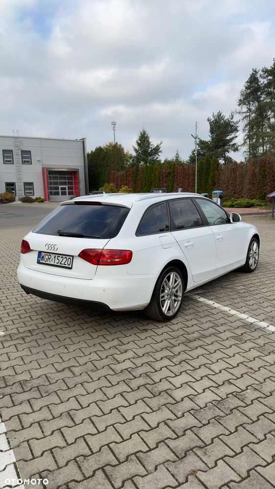 Audi A4 Avant 2008 photo 4