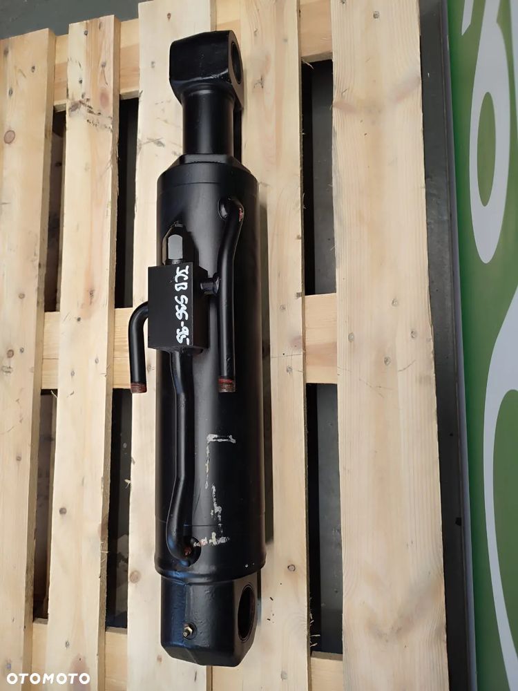 JCB 535-95 siłownik wychyłu poziomowania łyżki - 8