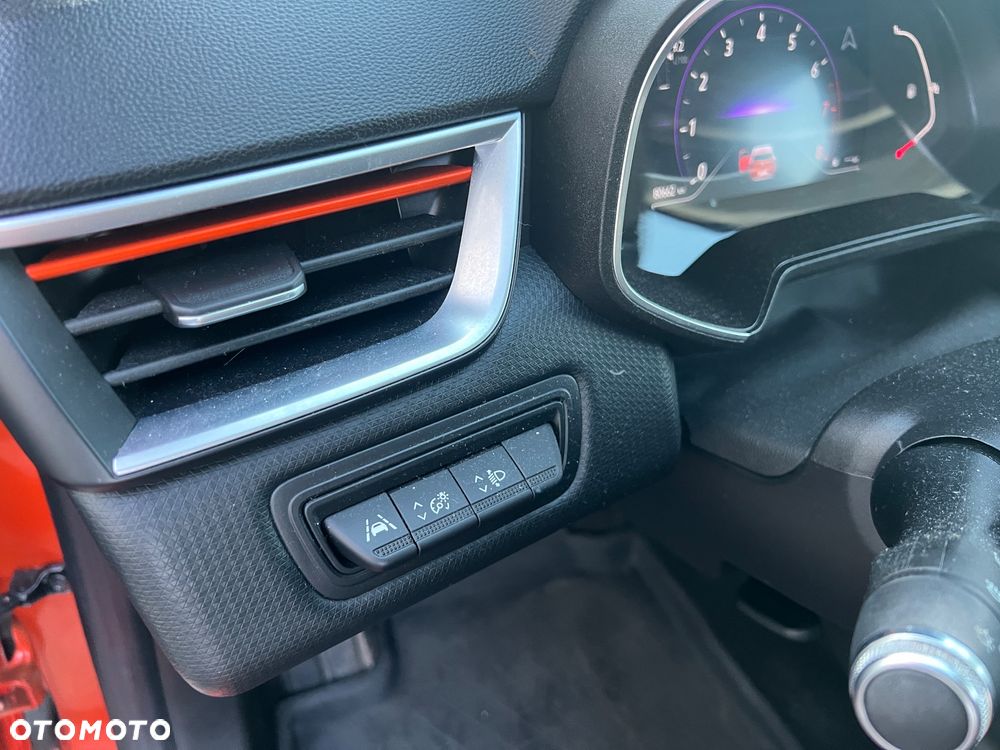Renault Clio - 12