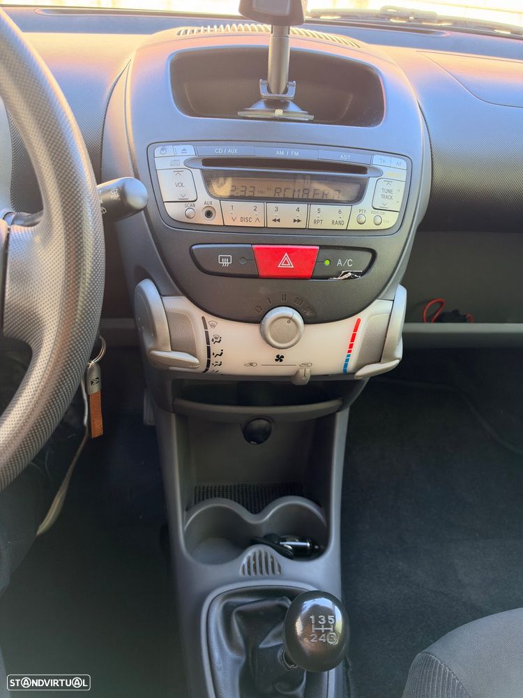 Citroën C1 1.0 X - 10