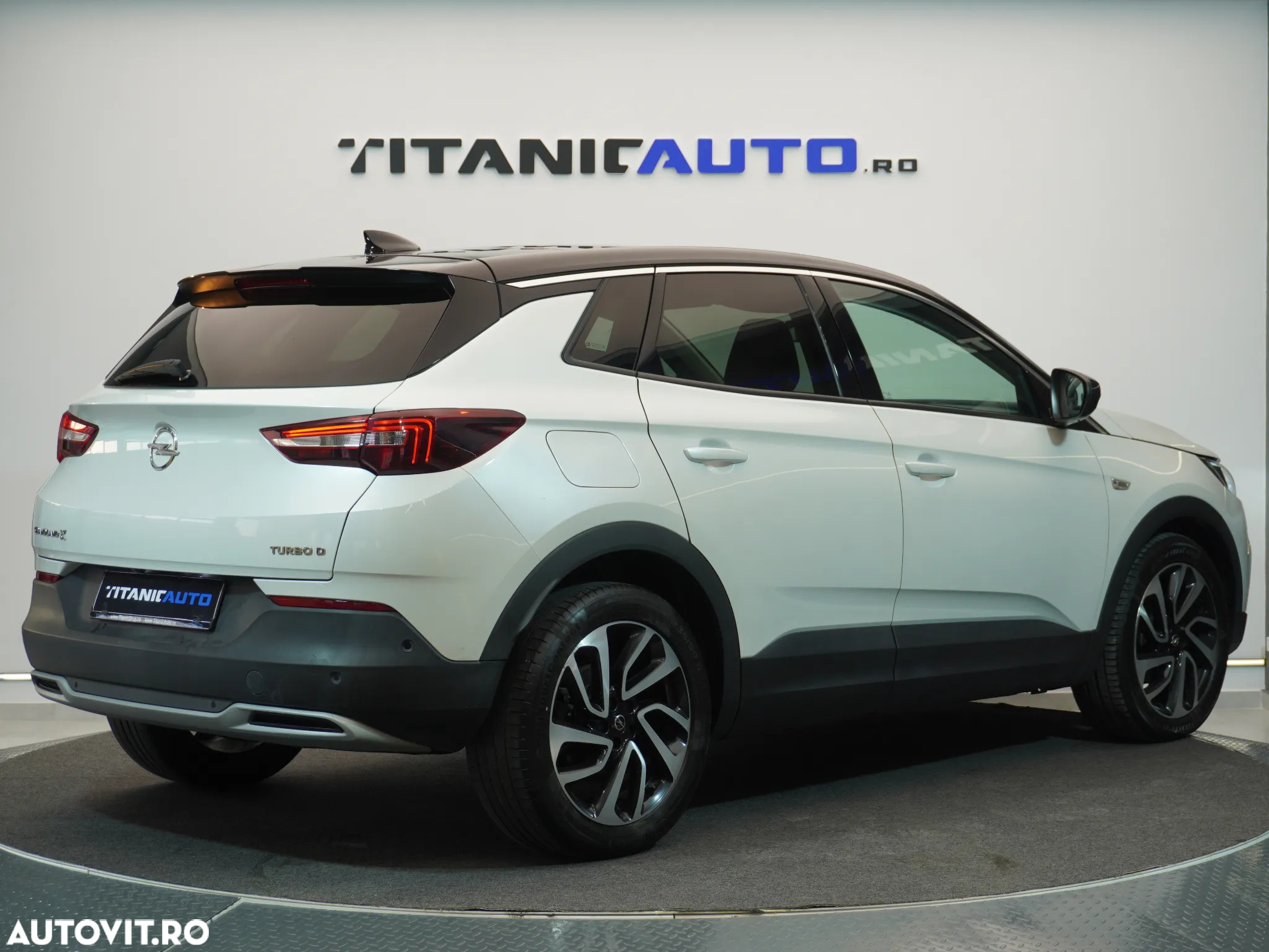 Opel Grandland X 2.0 START/STOP Aut. Ultimate - 4