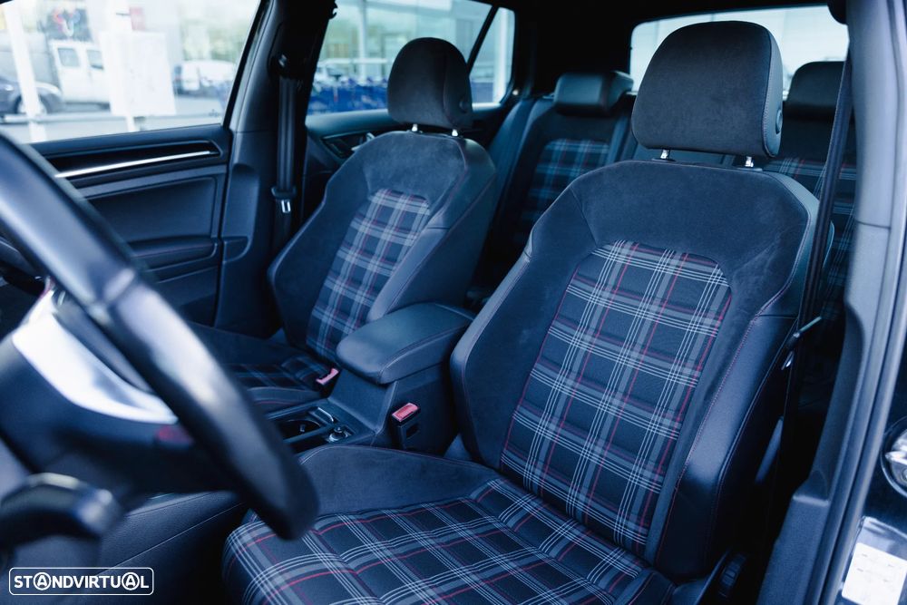 VW Golf GTI Performance BlueMotion - 9