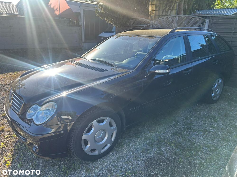 Mercedes-Benz Klasa C ver-230-7g--tronic-elegance - 1
