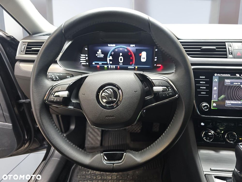 Skoda Superb 2.0 TDI SCR 4x4 Style DSG - 13