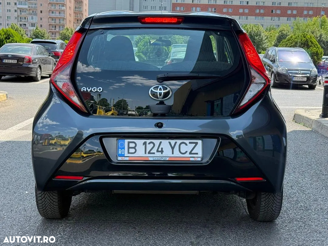 Toyota Aygo 1.0 VVY-I 5 usi X-style - 24