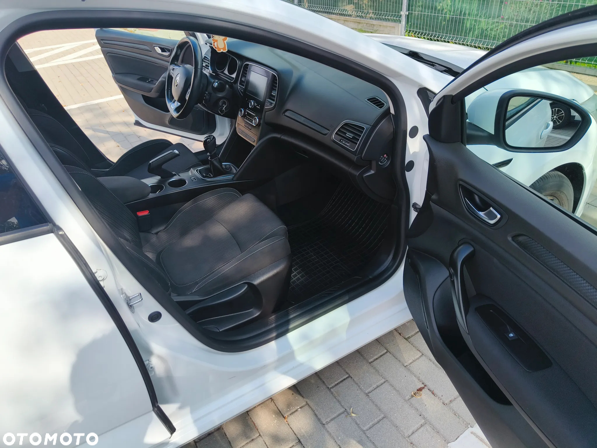 Renault Megane 1.5 dCi Life - 9