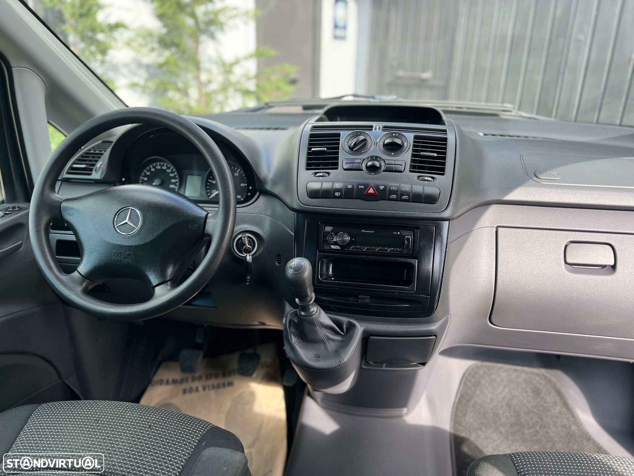 Mercedes-Benz Vito - 19