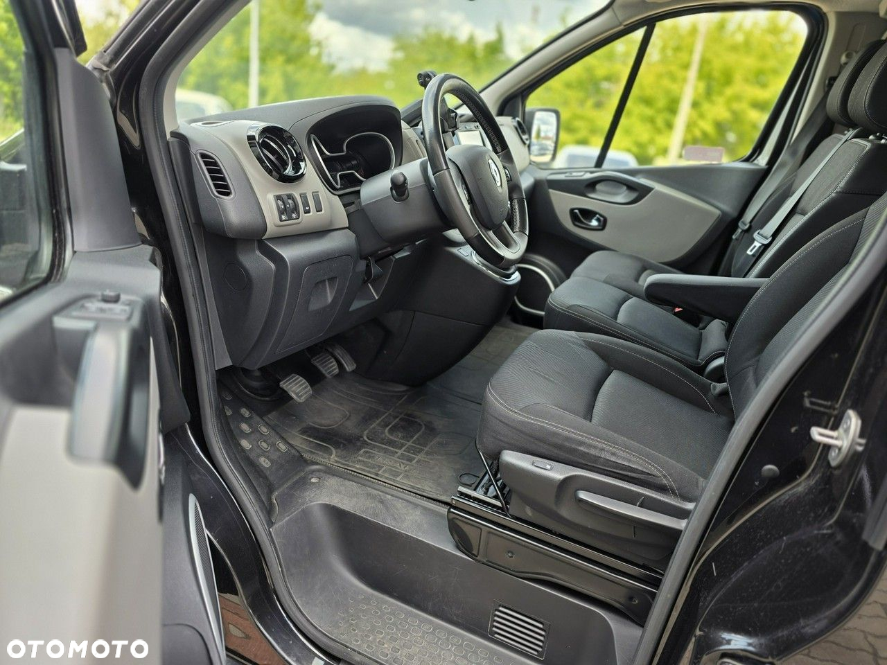 Renault Trafic - 15