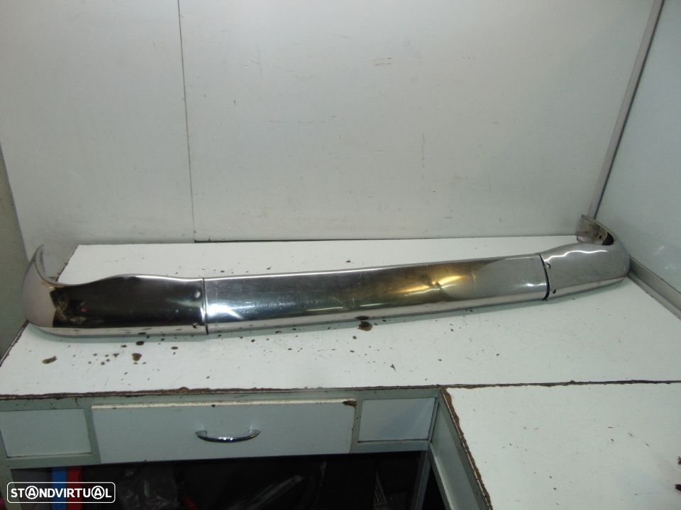 Peugeot 403 pára-choques de trás - 1