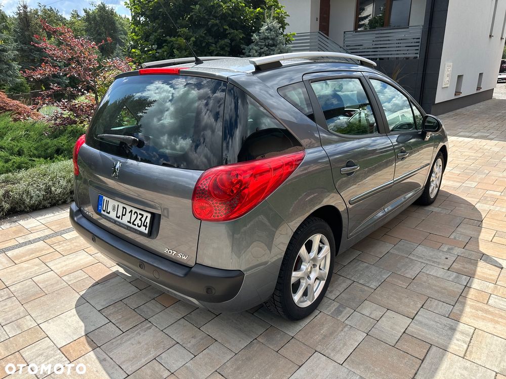 Peugeot 207 120 Automatik Premium - 3