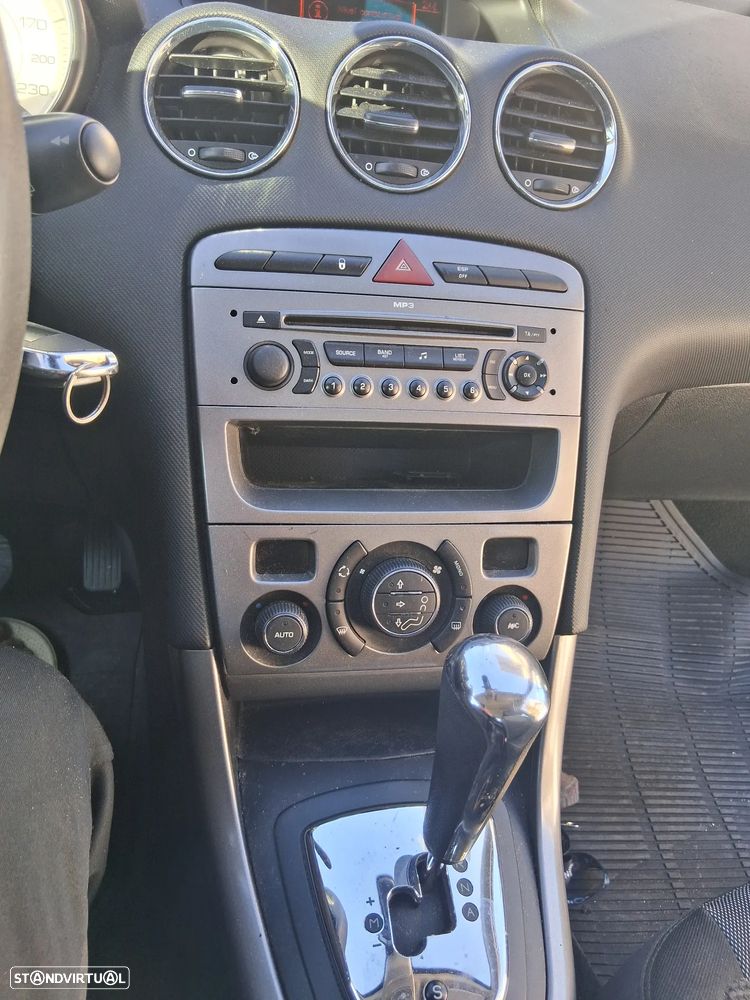 Peugeot 308 - 4