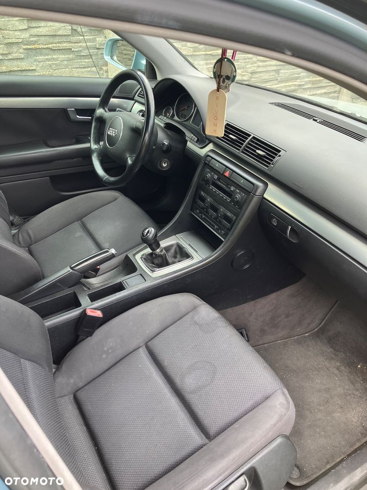 Audi A4 - 12