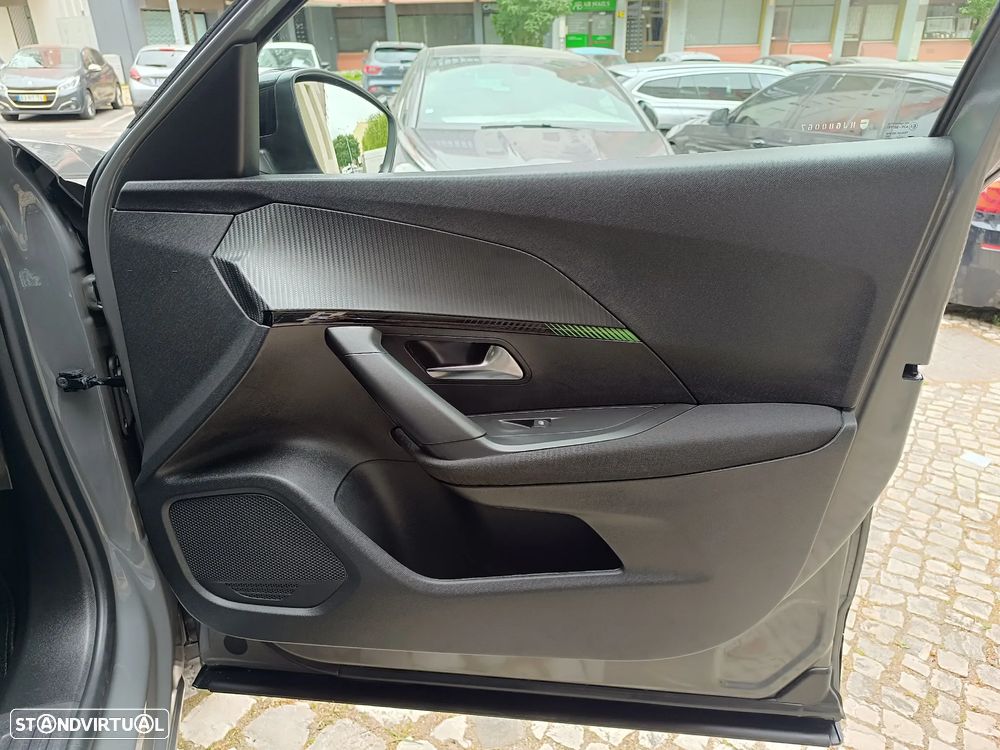 Peugeot 2008 1.2 PureTech Active Pack - 25