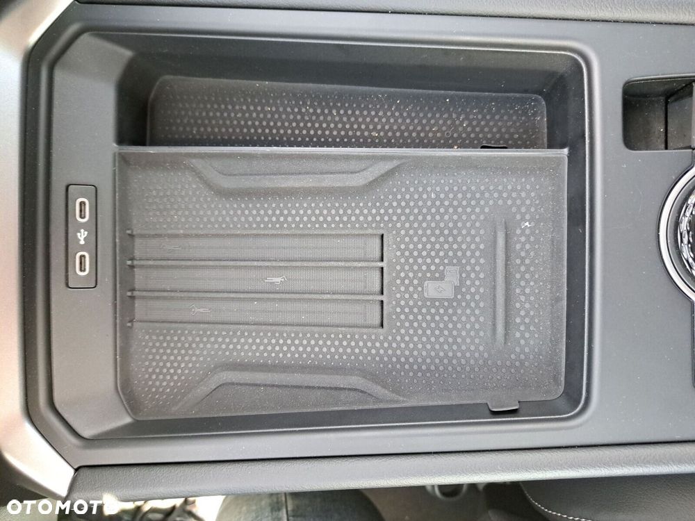 Volkswagen T-Roc 1.5 eTSI Style DSG - 40