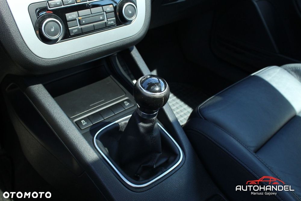 Volkswagen Eos - 18