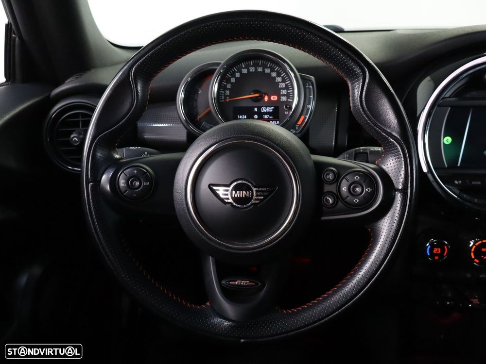 MINI Cabrio Cooper D - 15