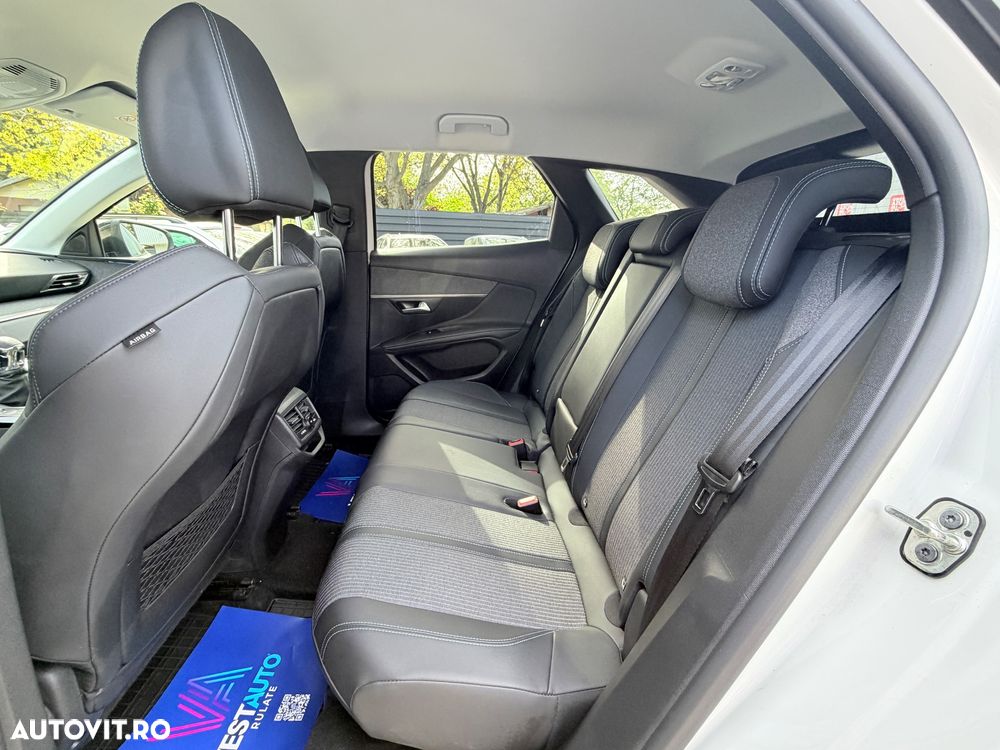 Peugeot 3008 PureTech 130 Stop & Start Allure - 13