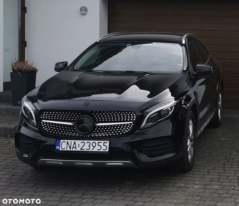 Mercedes - Benz GLA