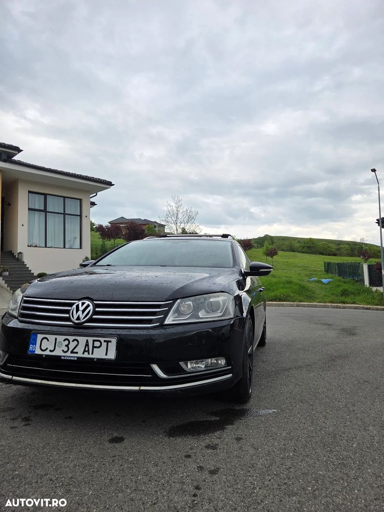 Volkswagen Passat 2.0 TDI DSG BlueMotion Technology Highline - 1