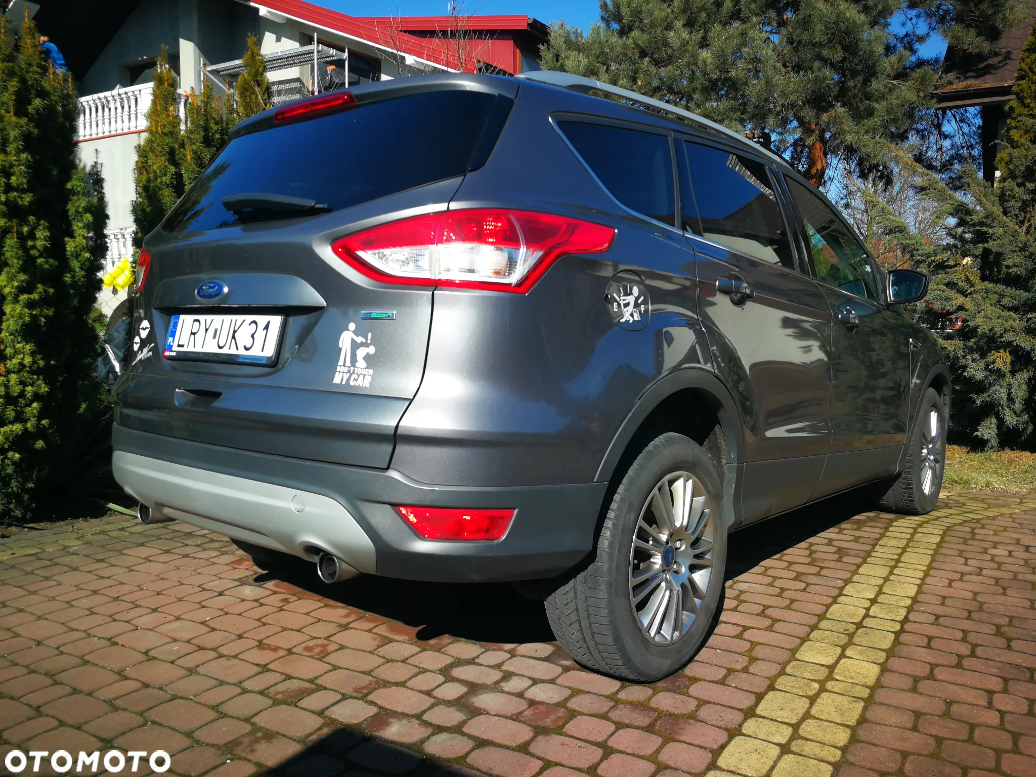 Ford Kuga 1.6 EcoBoost 2x4 SYNC - 3