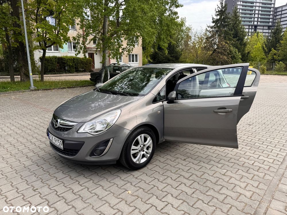 Opel Corsa 1.2 16V Essentia - 14