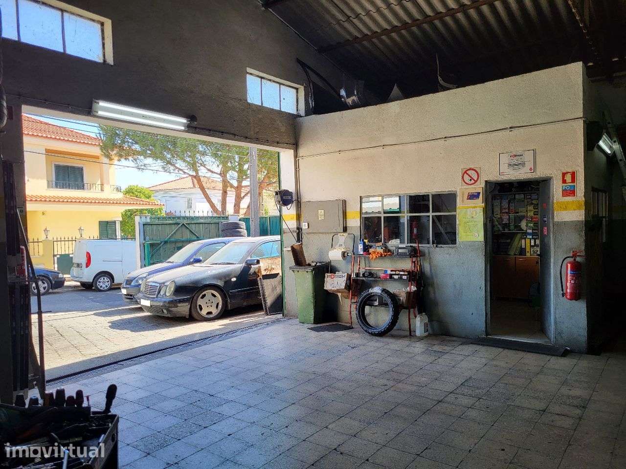 VENDA OFICINA AUTO com ALVARÁ - em funcionamento - Grande imagem: 4/7