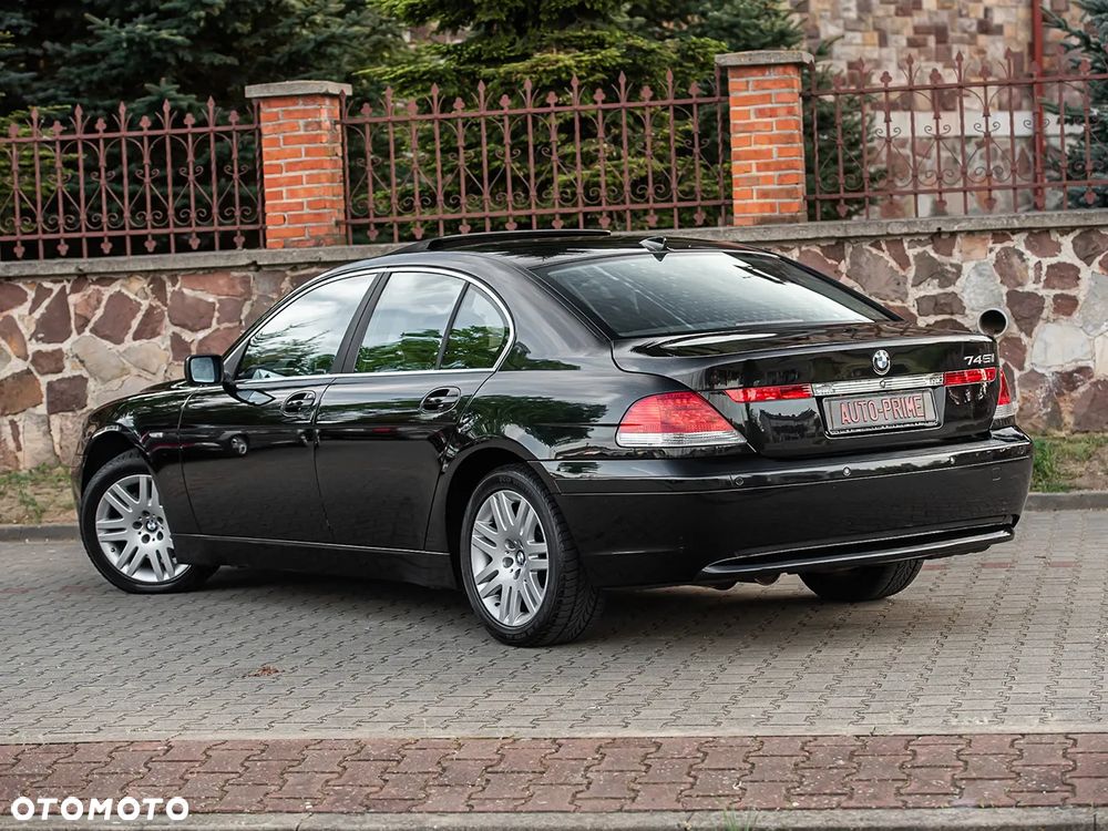 BMW Seria 7 - 9