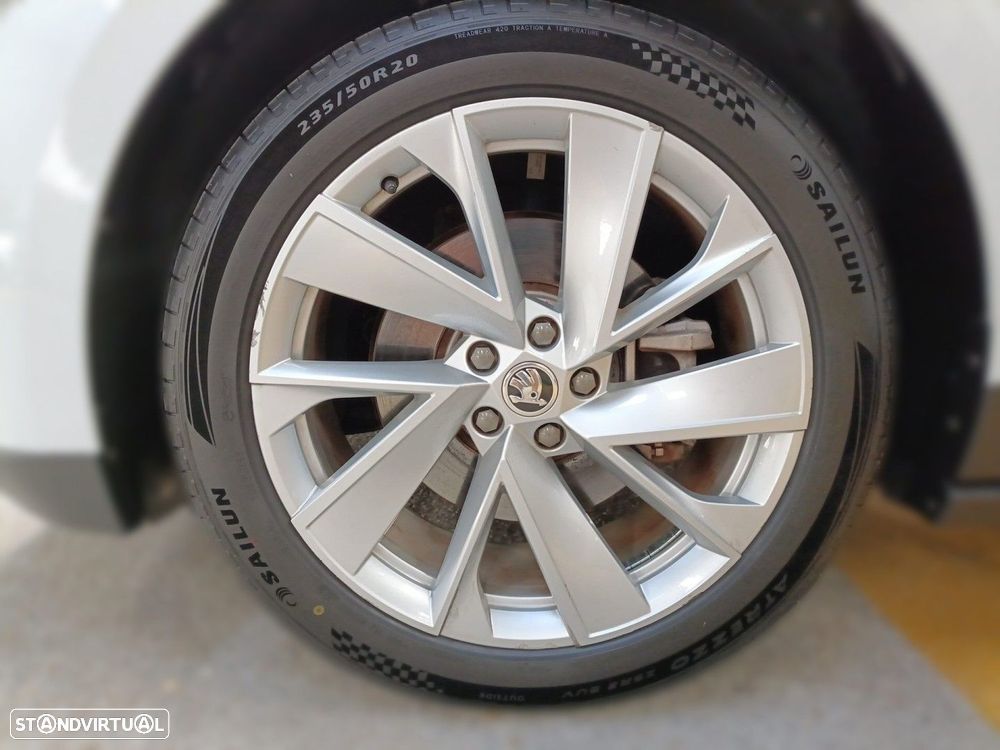 Skoda Enyaq 60 - 6