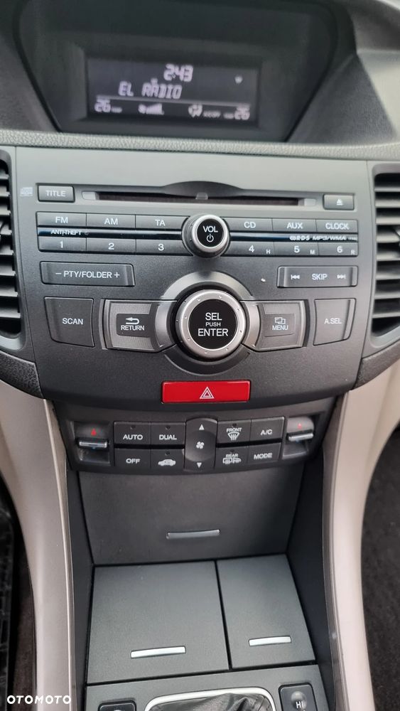 Honda Accord 2.0 Elegance Advantage - 25