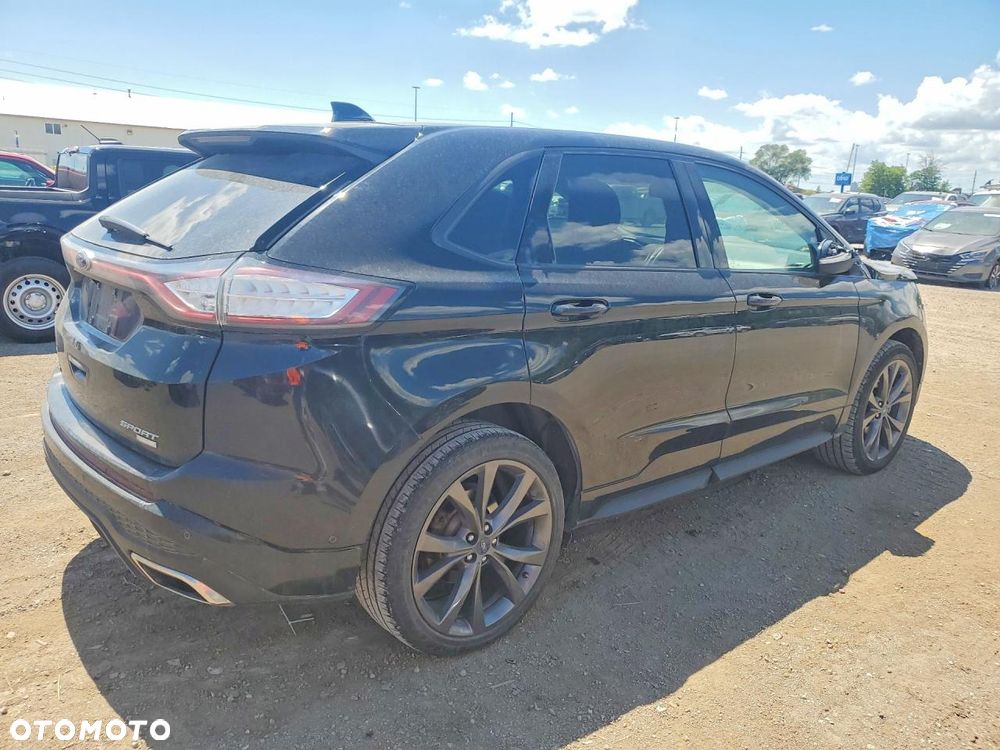 Ford Edge - 4