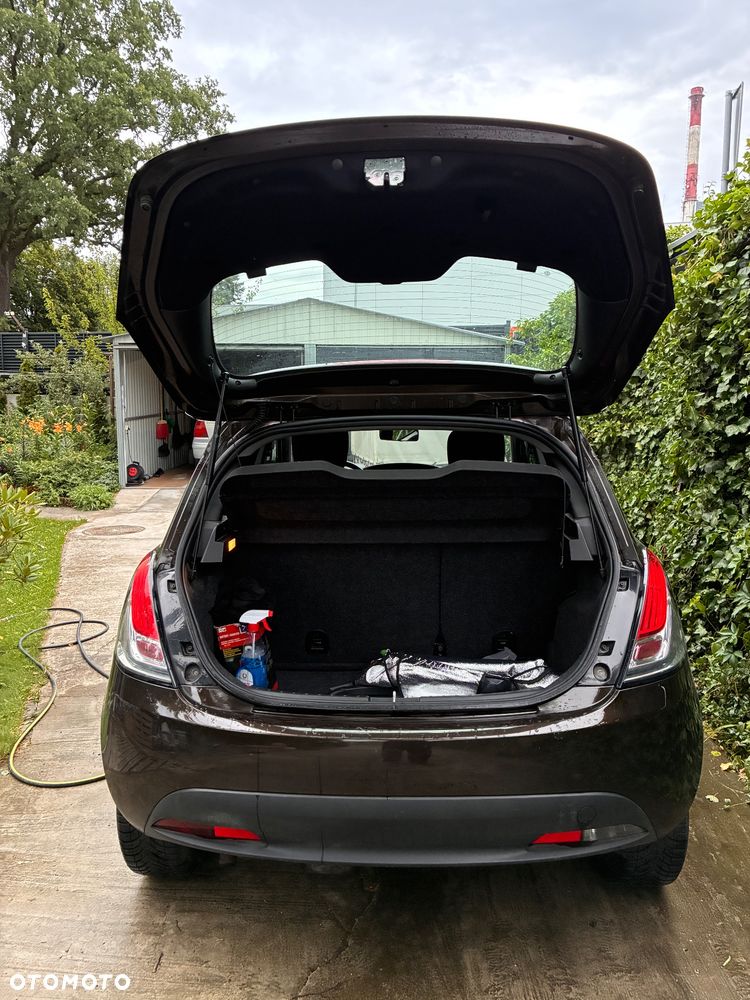 Lancia Ypsilon Y 0.9 TwinAir Turbo 8V Gold - 8