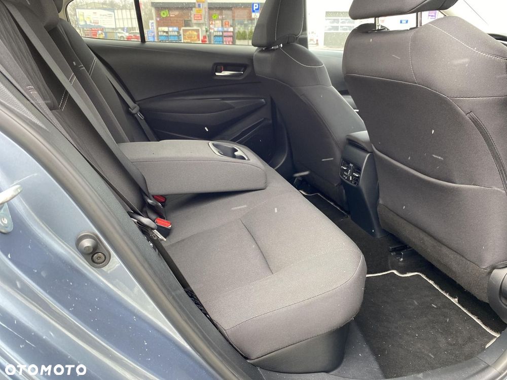 Toyota Corolla 1.8 Hybrid Comfort - 24