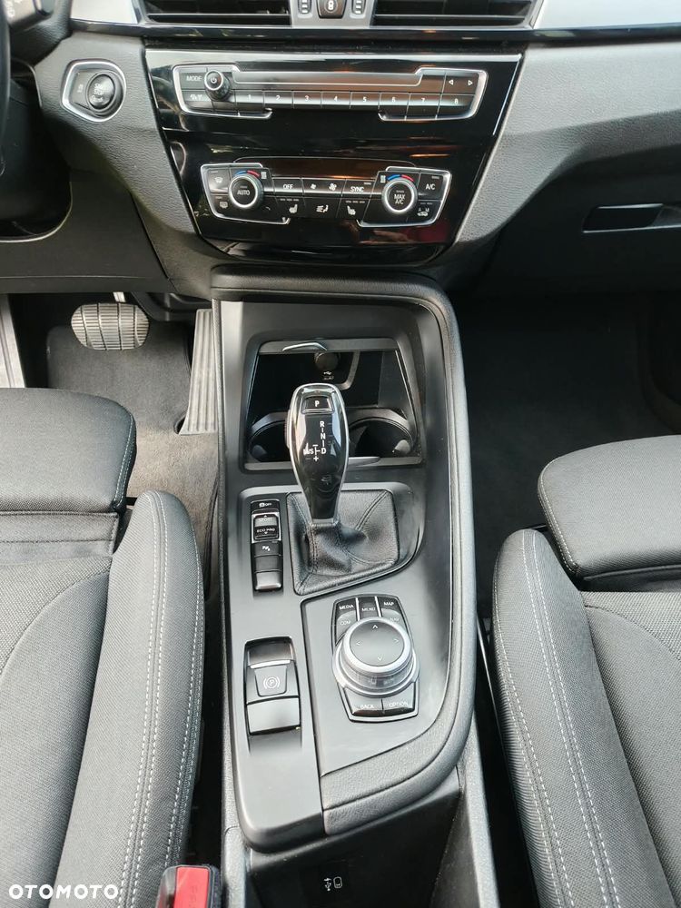 BMW X1 sDrive18d - 7